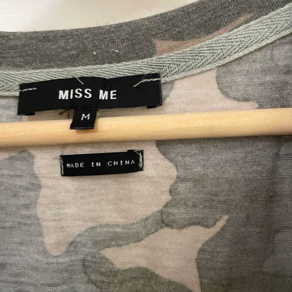 Miss Me split back tank - Picture 4 of 4